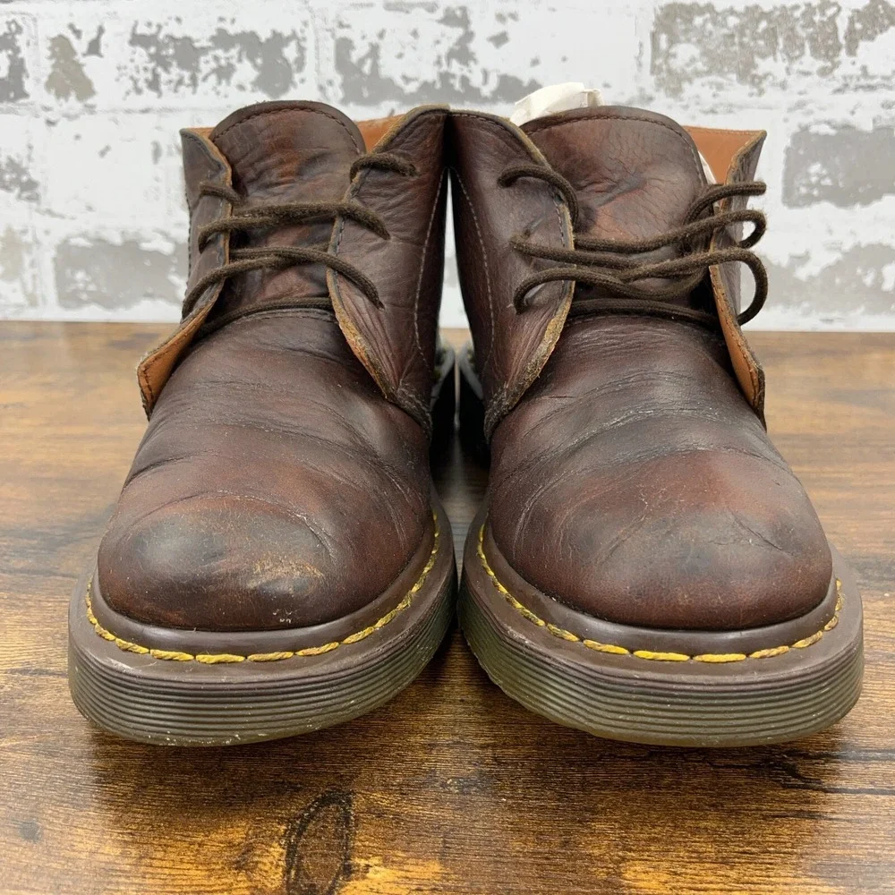 Dr Martens Chukka‎ Boots Men 8 US Ankle Dark Brown Leather Lace Up Mid Top Doc